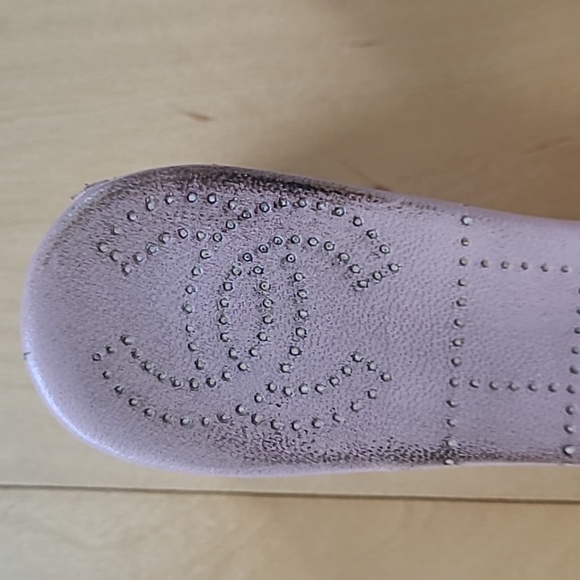 Authentic chanel wooden heel sandal size 8 - Picture 11 of 11